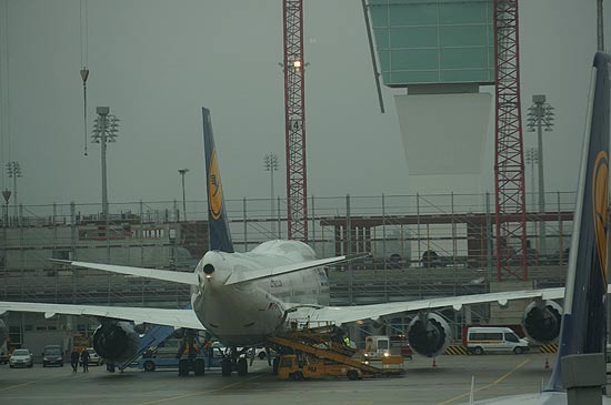 In der Flugzeugnase platziert sind die 8 Plätze der First Class Passagiere. Die Sitze lassen sich ausziehen zu komfortablen Betten (©Foto: MartiN Schmitz)